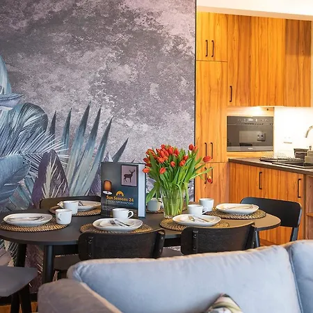 Lägenhet Elegancki Sun Seasons 24 W Karpaczu Z Sauna I Parkingiem By Renters Karpacz